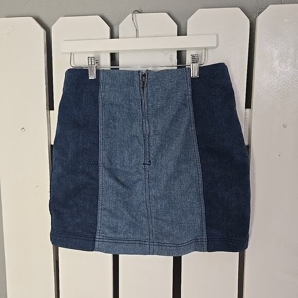 Free People Jean Skirt Women Size 12 Modern Femme Denim Mini Two Tone Stretch - Picture 3 of 11